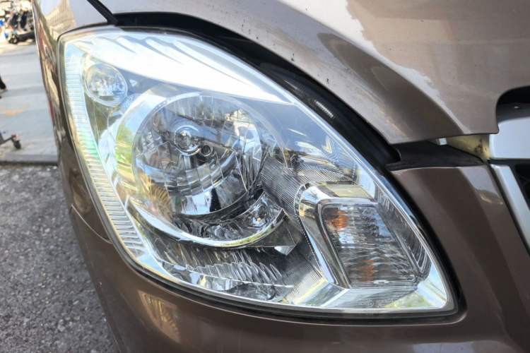 Used Foton MP-X E 2016 2.0L Commercial Version 4Gi-VVT Right Front Headlight
