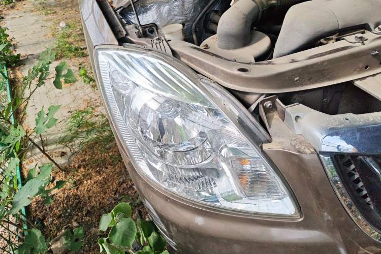 Used Foton MP-X E 2016 2.0L Express Edition 4G63 Right Front Headlight