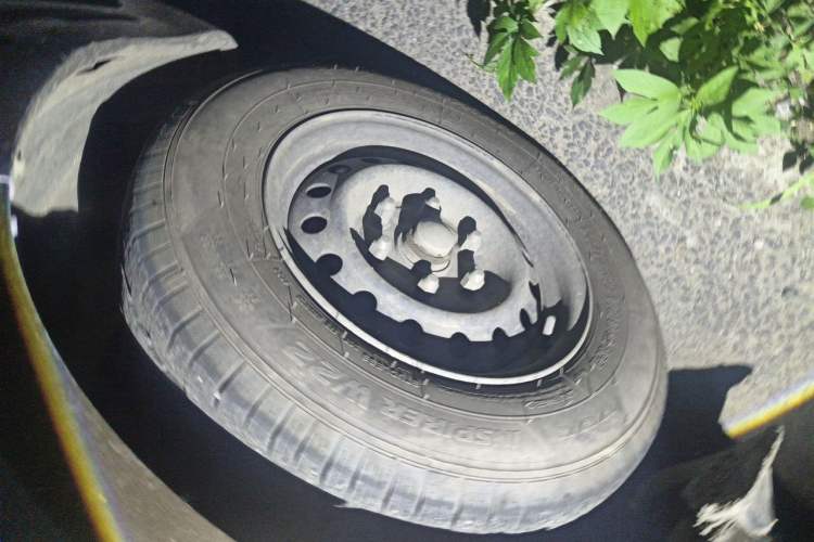 Used Foton MP-X E 2016 2.0L Commercial Version 4G63 Right Front Wheel Hub