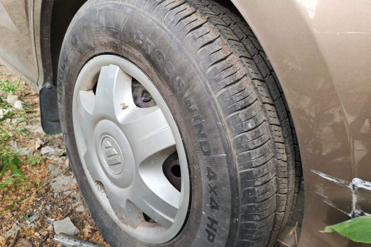 Used Foton MP-X E 2016 2.0L Express Edition 4G63 Right Front Wheel Hub