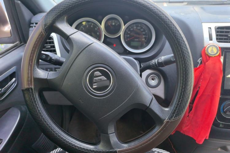 Used Foton MP-X E 2016 2.0L Commercial Version 4Gi-VVT Steering Wheel