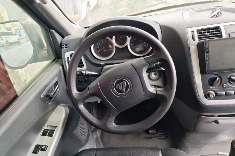 Used Foton MP-X E 2016 2.0L Express Edition 4G63 Steering Wheel