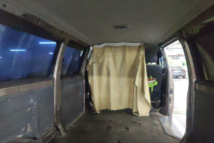 Used Foton MP-X E 2016 2.0L Express Version 4Gi-VVT Headliner