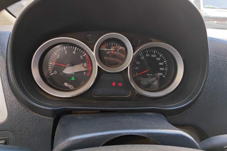Used Foton MP-X E 2016 2.0L Express Version 4Gi-VVT Instrument Cluster