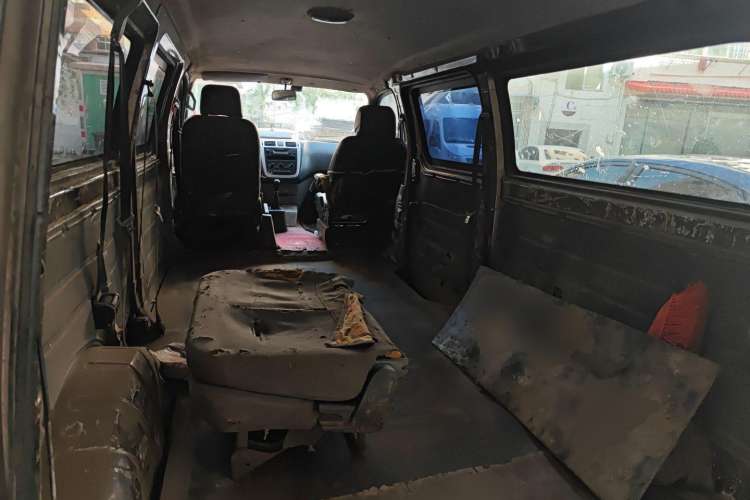 Used Foton MP-X E 2016 2.0L Express Version 4Gi-VVT Left Rear Seat