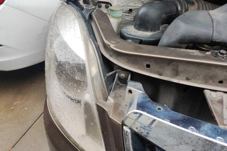 Used Foton MP-X E 2016 2.0L Express Edition 4G63 Right Front Headlight