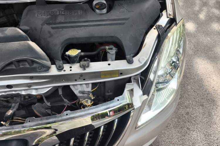 Used Foton MP-X E 2016 2.0L Express Edition 4G63 Engine Bay Left