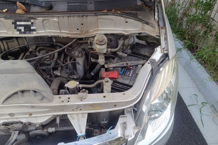 Used Foton MP-X E 2016 2.0L Express Edition 4G63 Engine Bay Left