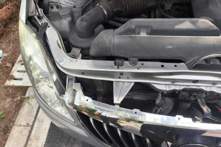Used Foton MP-X E 2016 2.0L Express Edition 4G63 Engine Bay Right