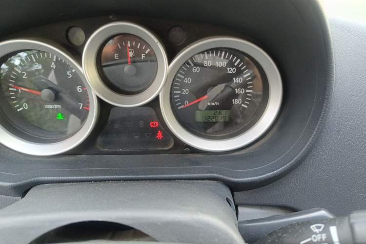 Used Foton MP-X E 2016 2.0L Express Edition 4G63 Odometer Close Up