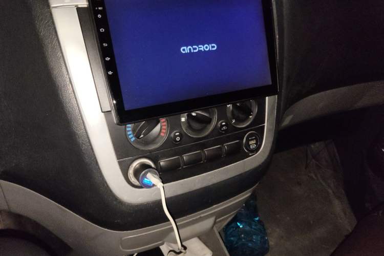 Used Foton MP-X E 2016 2.0L Commercial Version 4Gi-VVT Audio And AC Panel