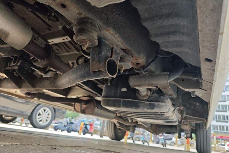Used Foton MP-X E 2016 2.0L Express Version 4Gi-VVT Chassis Front Left