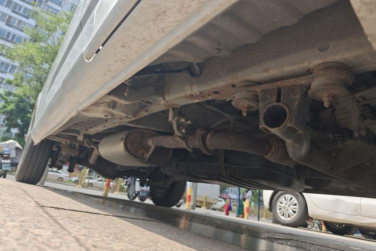 Used Foton MP-X E 2016 2.0L Express Version 4Gi-VVT Chassis Front Right
