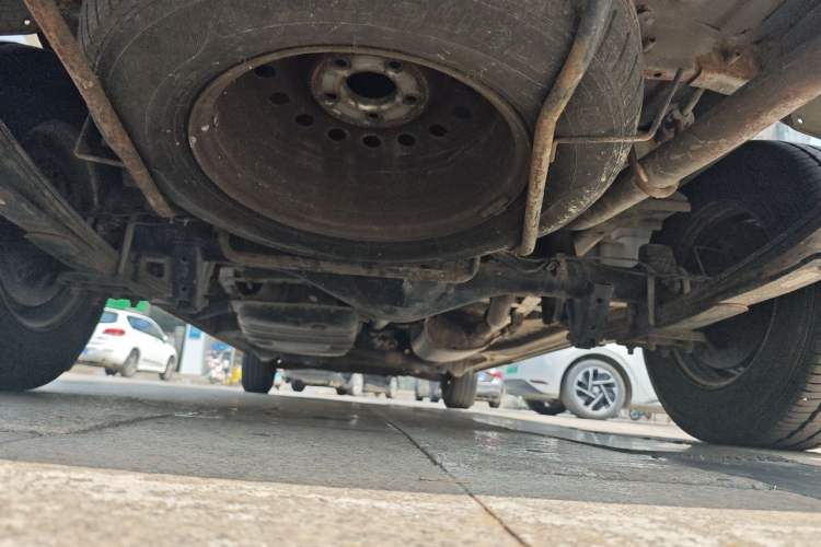 Used Foton MP-X E 2016 2.0L Express Version 4Gi-VVT Chassis Rear