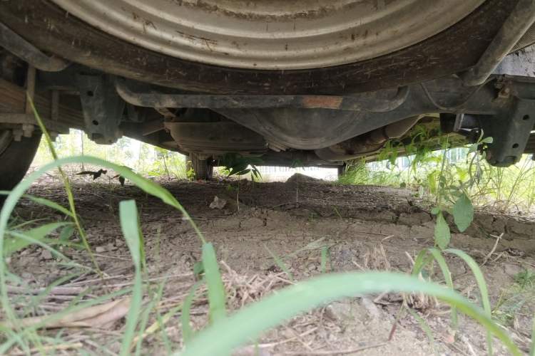 Used Foton MP-X E 2016 2.0L Express Version 4Gi-VVT Chassis Rear