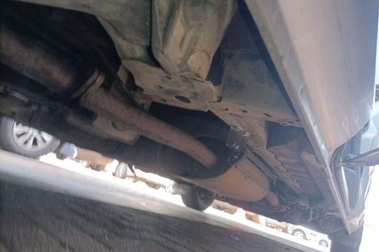 Used Foton MP-X E 2016 2.0L Commercial Version 7-Seater 4G63 Chassis Rear Right