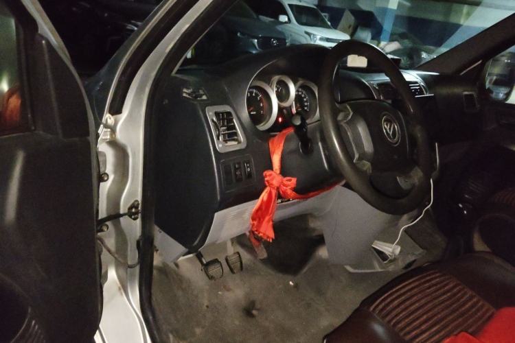Used Foton MP-X E 2016 2.0L Commercial Version 4Gi-VVT Driver Seat