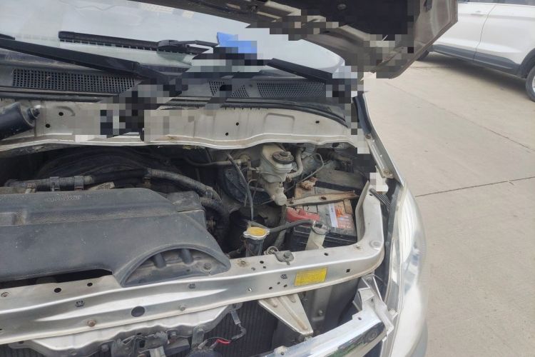 Used Foton MP-X E 2016 2.0L Express Version 4Gi-VVT Engine Bay Left