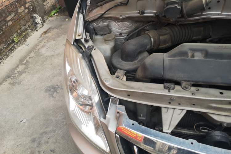 Used Foton MP-X E 2016 2.0L Commercial Version 4G63 Engine Bay Right