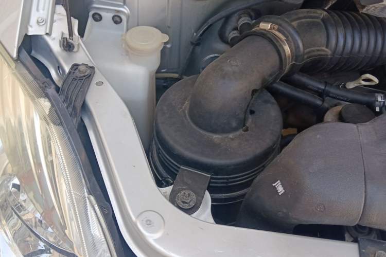 Used Foton MP-X E 2016 2.0L Express Edition 4G63 Engine Bay Right