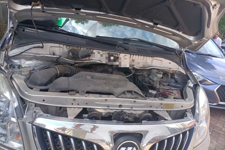 Used Foton MP-X E 2016 2.0L Commercial Version 7-Seater 4G63 Engine Bay