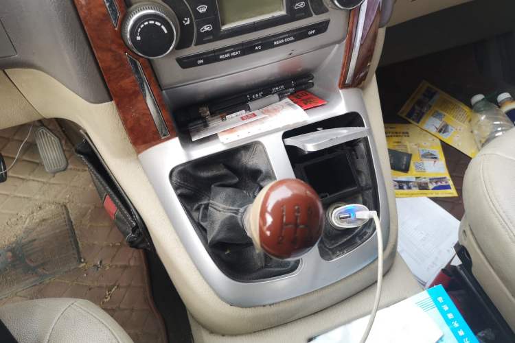 Used Foton MP-X E 2016 2.0L Commercial Version 4G63 Gear Lever