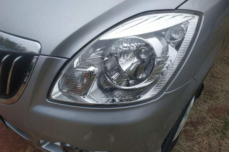 Used Foton MP-X E 2016 2.0L Express Version 4Gi-VVT Left Front Headlight