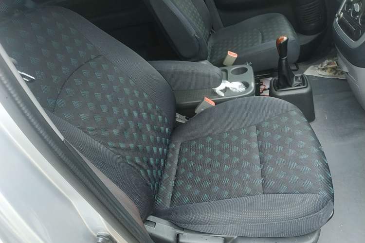 Used Foton MP-X E 2016 2.0L Express Version 4Gi-VVT Right Front Seat