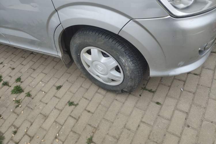 Used Foton MP-X E 2016 2.0L Express Version 4Gi-VVT Right Front Wheel Hub