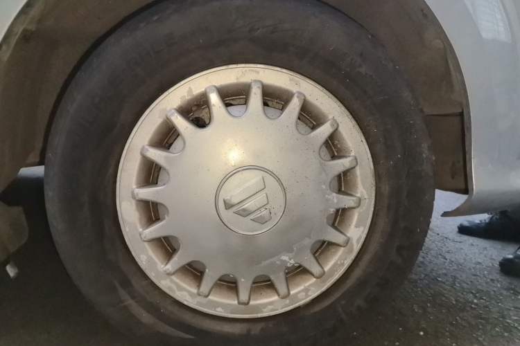 Used Foton MP-X E 2016 2.0L Express Edition 4G63 Right Front Wheel Hub