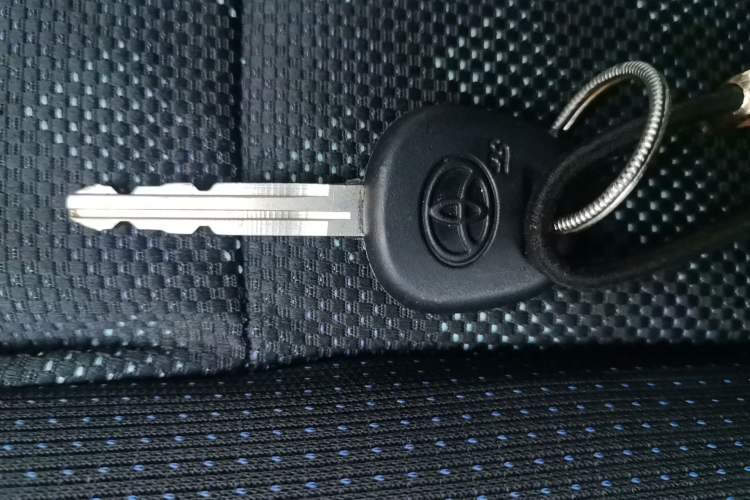 Used Foton MP-X E 2016 2.0L Express Edition 4G63 Vehicle Key