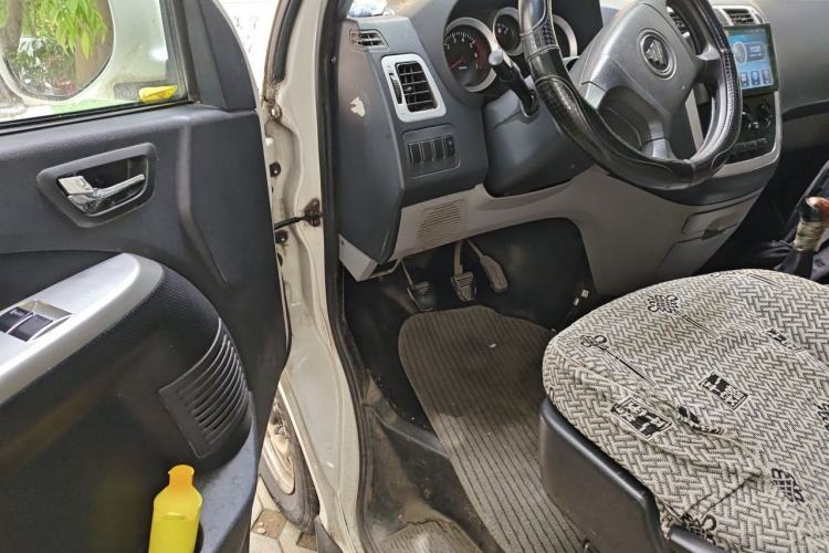 Used Foton MP-X E 2016 2.0L Express Edition 4G63 Driver Seat
