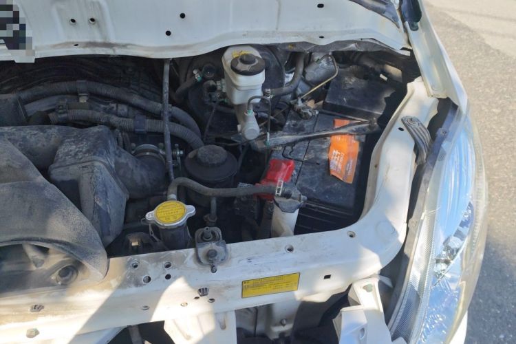 Used Foton MP-X E 2016 2.0L Express Edition 4G63 Engine Bay Left