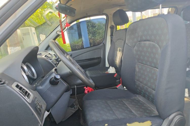 Used Foton MP-X E 2016 2.0L Express Edition 4G63 Left Front Seat