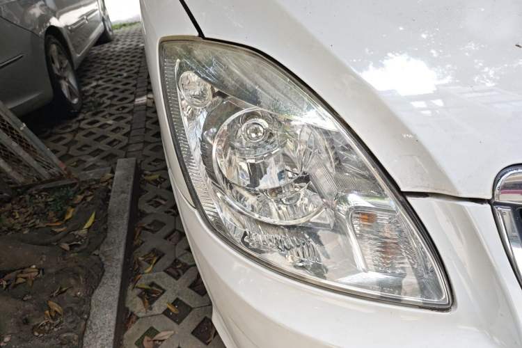 Used Foton MP-X E 2016 2.0L Express Edition 4G63 Right Front Headlight