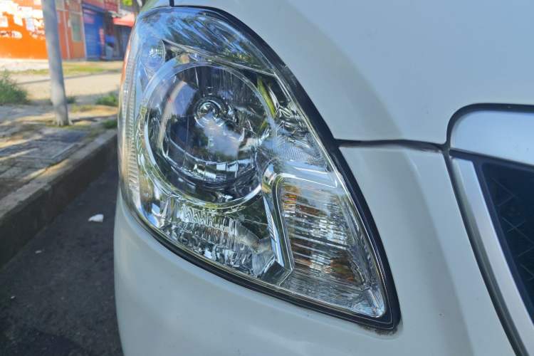 Used Foton MP-X E 2016 2.0L Express Edition 4G63 Right Front Headlight