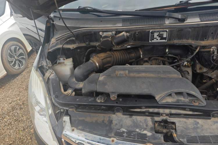 Used Foton MP-X E 2017 2.0L New Express Long Wheelbase 4G63 Engine Bay Right