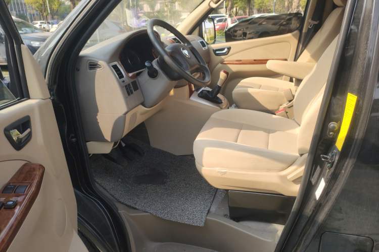 Used Foton MP-X E 2017 2.0L New Express Long Wheelbase 4Q20M Left Front Seat