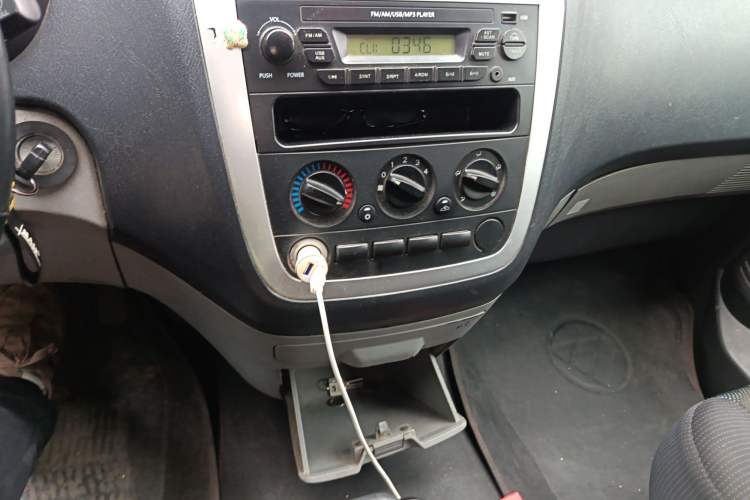 Used Foton MP-X E 2017 2.0L New Express Long Wheelbase 4G63 Audio And AC Panel
