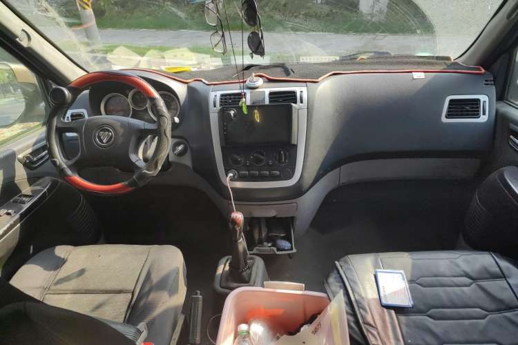 Used Foton MP-X E 2017 2.0L New Express Long Wheelbase 4Q20M Center Console