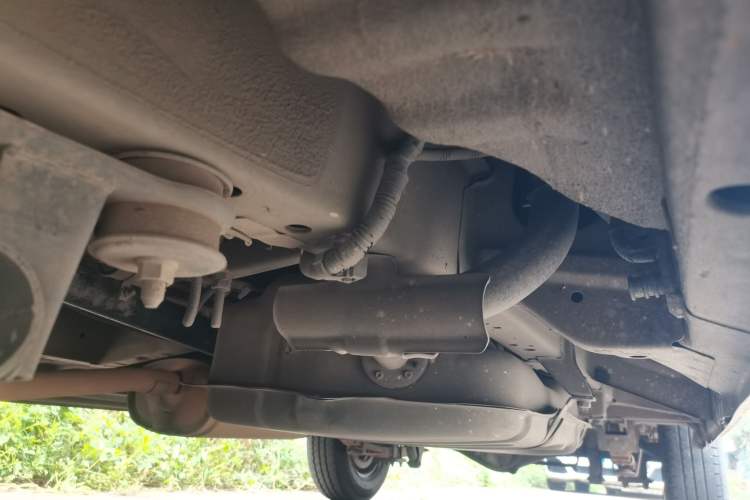 Used Foton MP-X E 2017 2.0L New Express Long Wheelbase 4Q20M Chassis Front Left