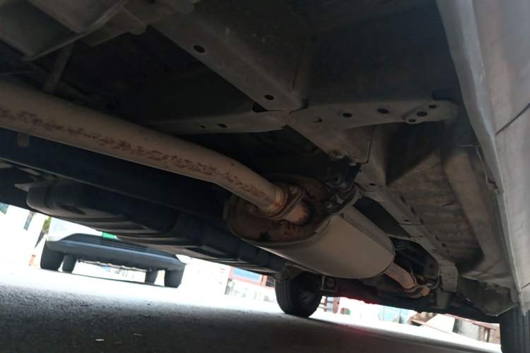 Used Foton MP-X E 2017 2.0L New Express Long Wheelbase 4G63 Chassis Rear Right
