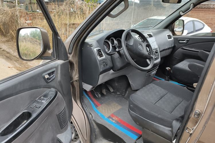 Used Foton MP-X E 2017 2.0L New Express Long Wheelbase 4Q20M Driver Seat