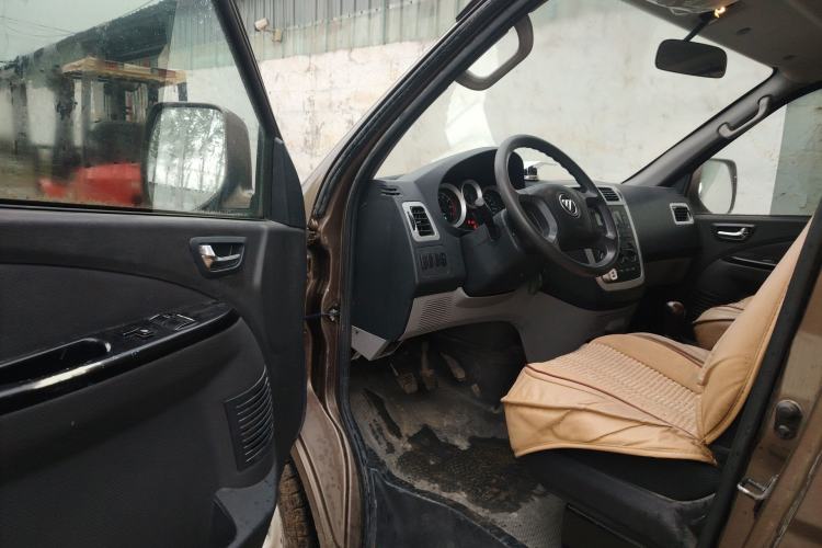 Used Foton MP-X E 2017 2.0L New Express Long Wheelbase 4Q20M Driver Seat
