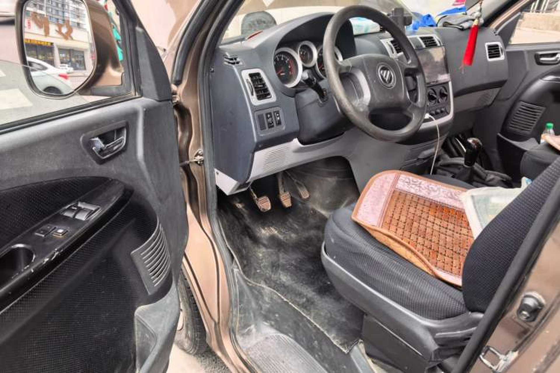 Used Foton MP-X E 2017 2.0L New Express Long Wheelbase 4Q20M Driver Seat