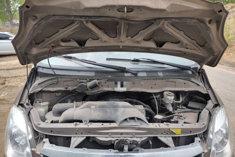 Used Foton MP-X E 2017 2.0L New Express Long Wheelbase 4Q20M Engine Bay