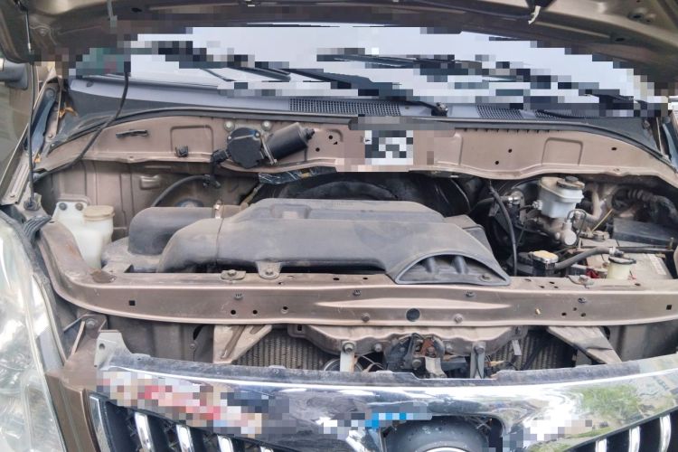 Used Foton MP-X E 2017 2.0L New Express Long Wheelbase 4Q20M Engine Bay