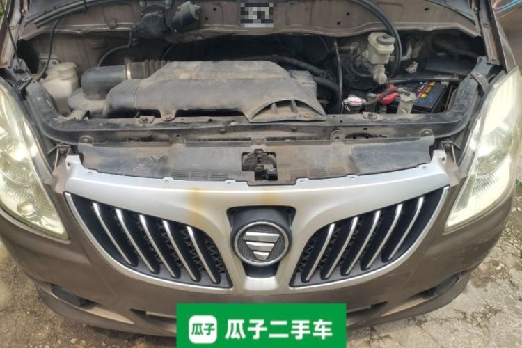 Used Foton MP-X E 2017 2.0L New Express Long Wheelbase 4Q20M Engine Bay