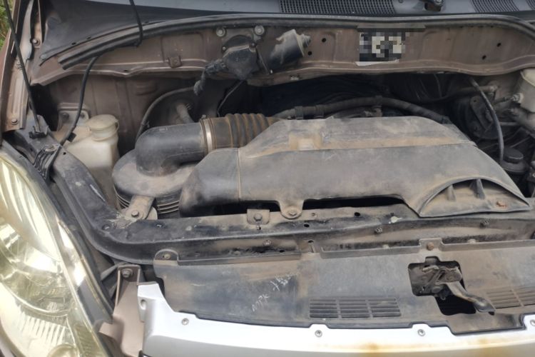 Used Foton MP-X E 2017 2.0L New Express Long Wheelbase 4Q20M Engine Bay Right