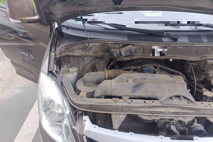 Used Foton MP-X E 2017 2.0L New Express Long Wheelbase 4Q20M Engine Bay Right